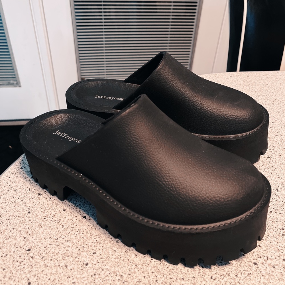 🔥JEFFERY CAMBELL CLOGS🔥